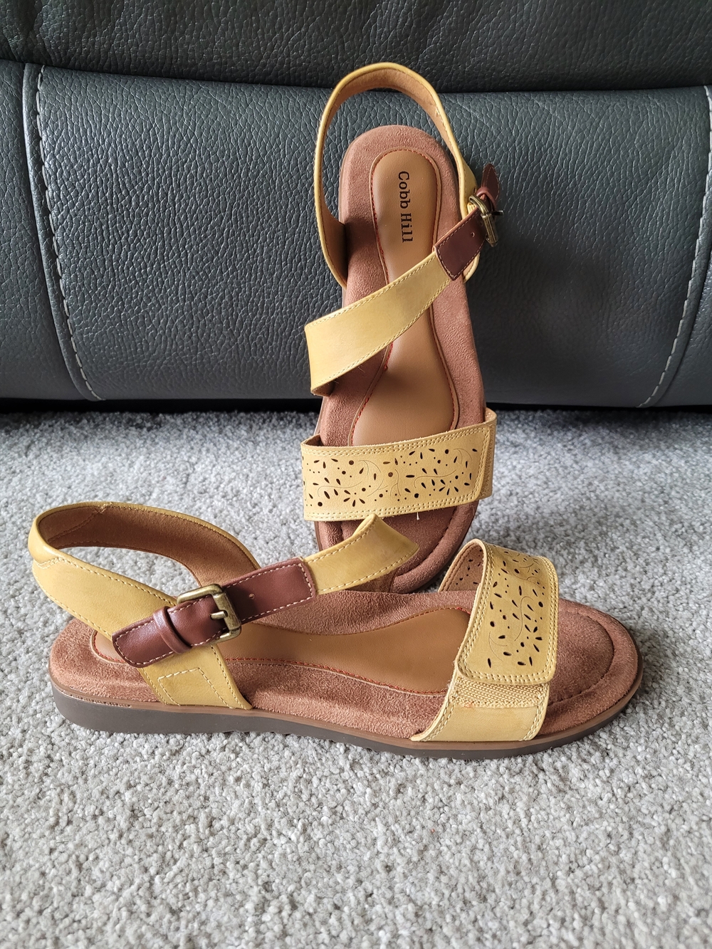 Cobb Hill by New Balance Women's Yellow Slingback Comfort Sandal, 8W, NIB